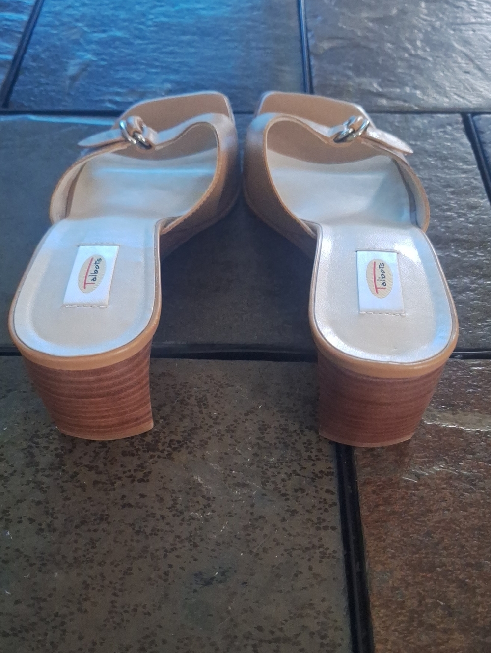 Talbots Wedge Sandal - Picture 4 of 11